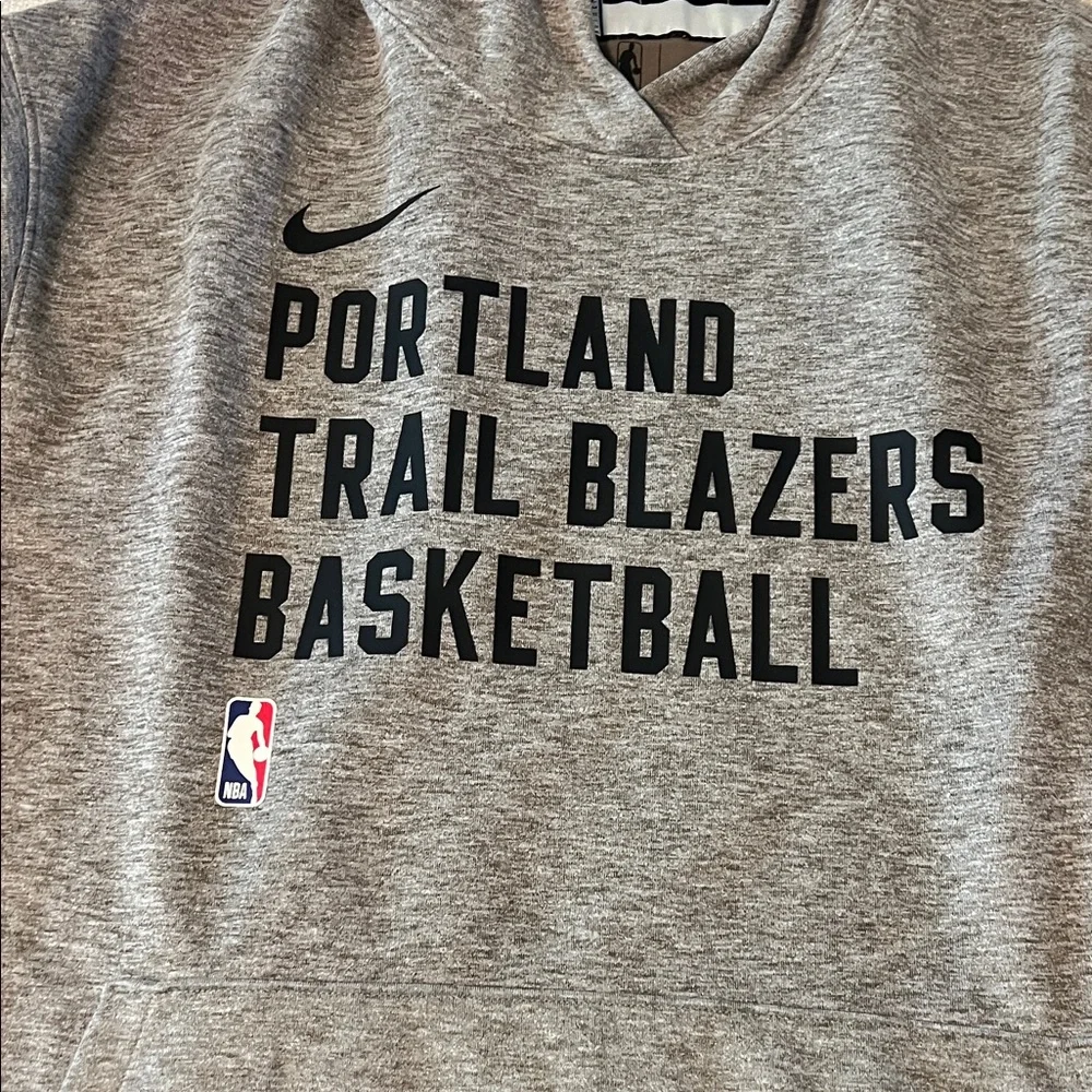 Nike NBA Authentic Portland Trail Blazers Hoodie - Picture 2 of 4